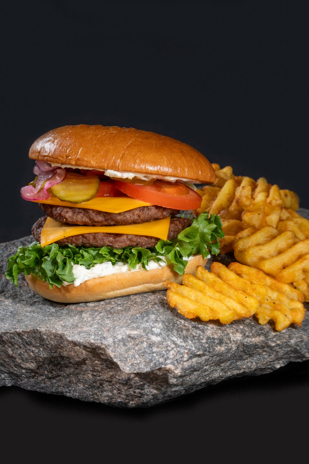 Tuplapihviburger-ateria