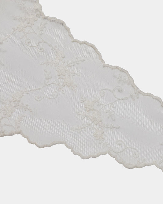Bow 19 Lace Scarf Offwhite