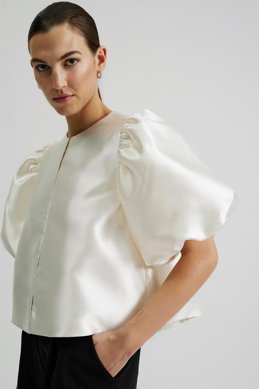 Malina Cleo Ivory