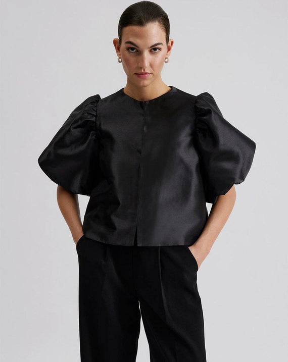 Malina Cleo Black