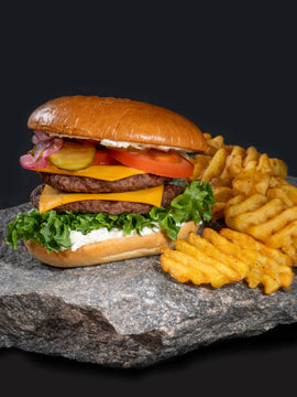 Tuplapihviburger-ateria