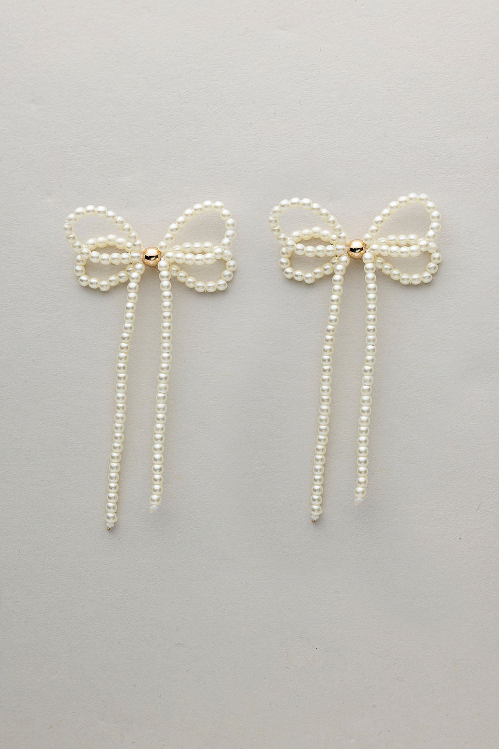 Bow 19 Pearl Bow Earrings