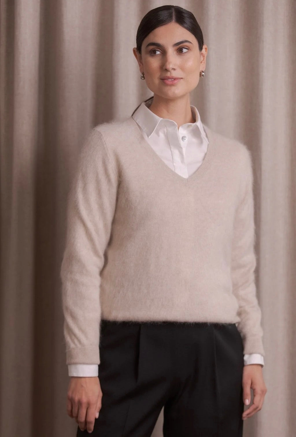 Original Story Pitkähihainen Kashmirneule V-kaula-aukolla Latte