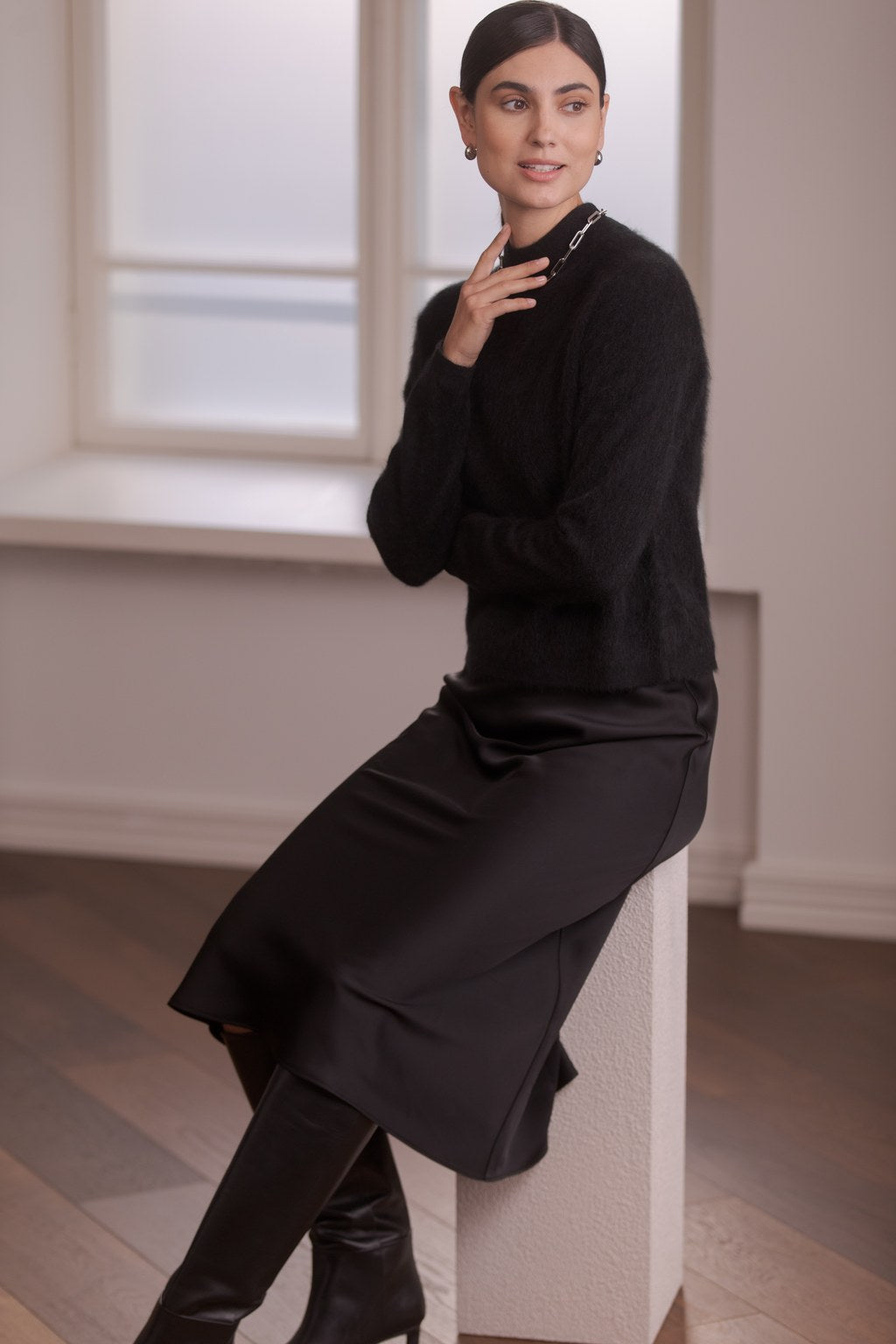 Original Story Midisatiinihame Musta