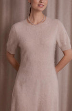 Lataa kuva Galleria-katseluun, Original Story Lyhythihainen Kashmirneulemekko Latte
