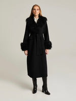 Lataa kuva Galleria-katseluun, Andiata Lumilla 2 Musta Villakangastakki Karvakauluksella
