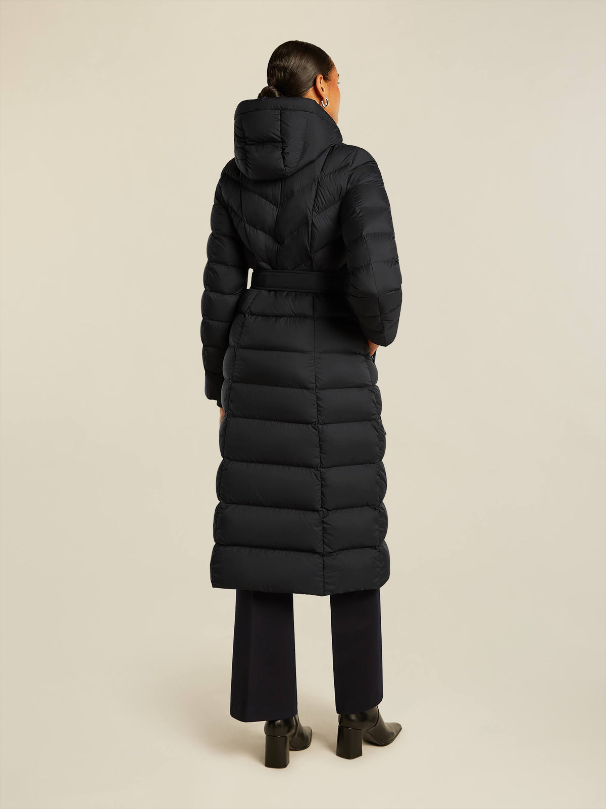 Beaumont Valentina Long Coat black