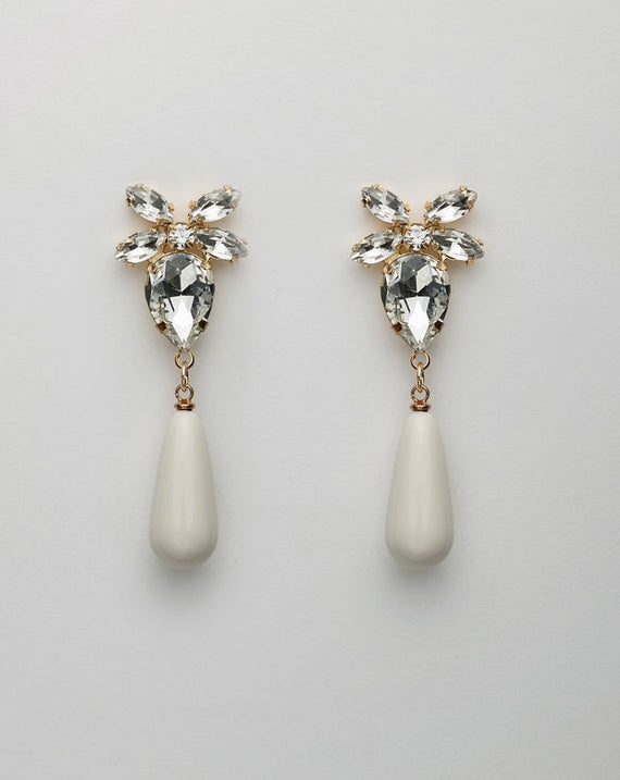 Bow 19 Stone Dropp Earrings Offwhite