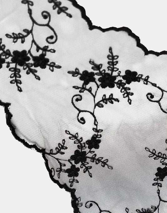 Bow 19 Lace Scarf Black