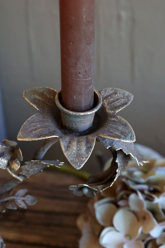 Chic Antique Old French Kynttelikkö