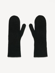 By Malene Birger Faline mittens