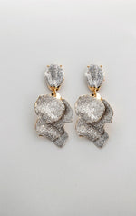 Lataa kuva Galleria-katseluun, Bow 19 Leaf Earring Gold Glitter
