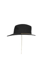Lataa kuva Galleria-katseluun, Rinascimento Fedora Hat whit chain details wool

